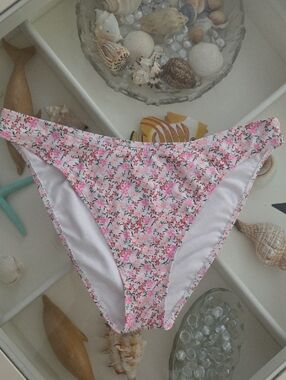 No Boundaries Light Pink Swim Bottoms with Floral Trim NWT